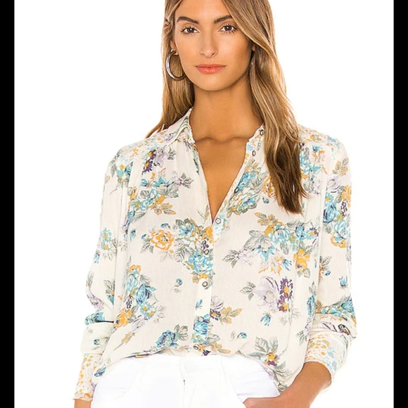 Free People Tops - Free People Hold on to me Floral top size Small